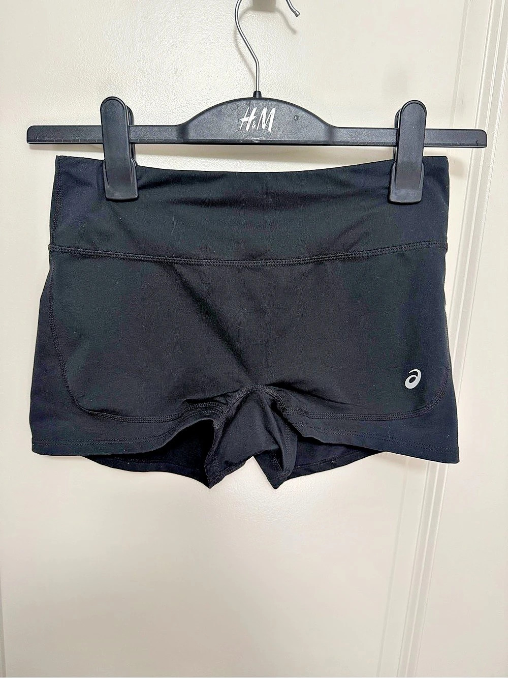 ASICS Women's Athletic Shorts Black in size S